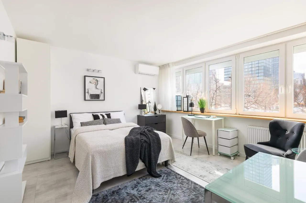 Apartment Plac Grzybowski Studio Near Metro Swietokrzyska By Noclegi Renters Warsaw